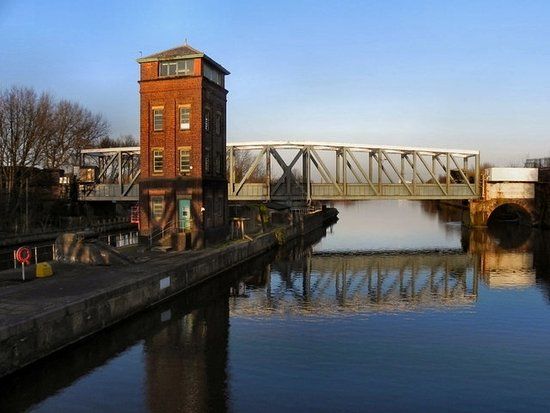 Barton Swing Aqueduct