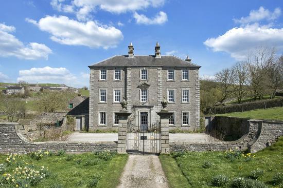 Casterne Hall