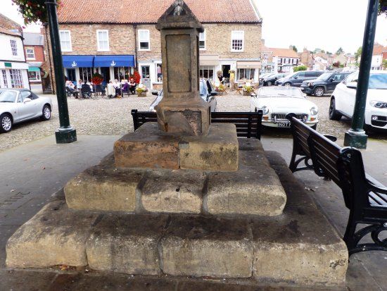 Market Cross & Market House