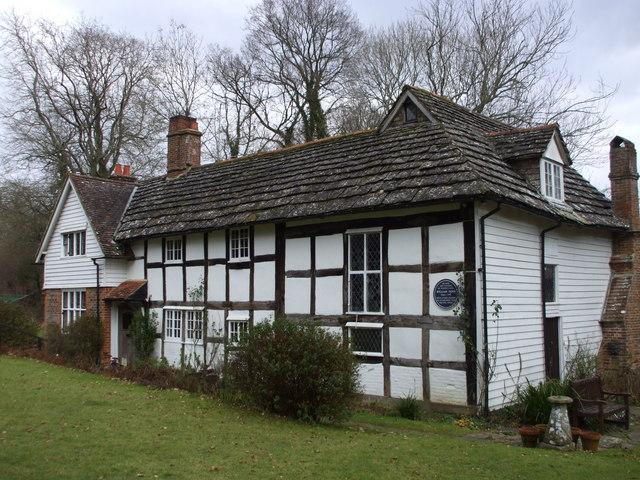 The Blue Idol Meeting House And Guest House