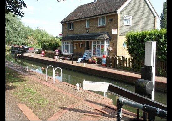 The Roydon Lockhouse
