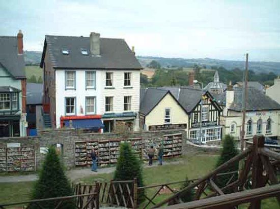 Castle Book Store