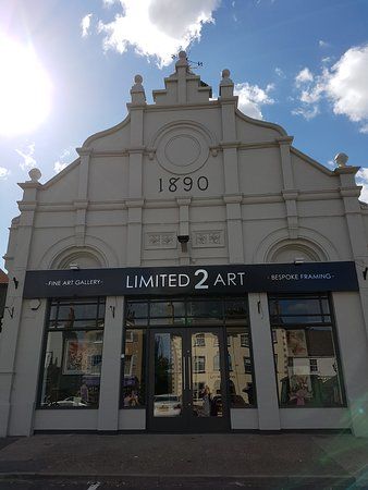 Limited 2 Art Gallery