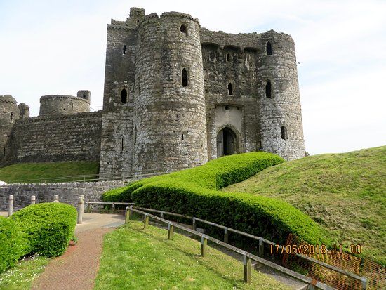 Kidwelly Castle