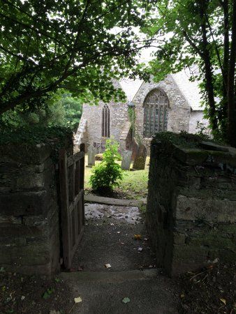 St Mawgan-in-Pydar Parish Church