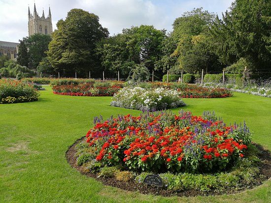 Abbey Gardens