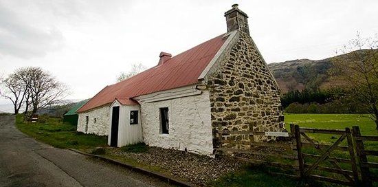 Moirlanich Longhouse
