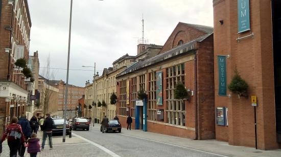 Northampton Museum and Art Gallery