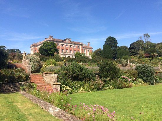 Tapeley Park Gardens