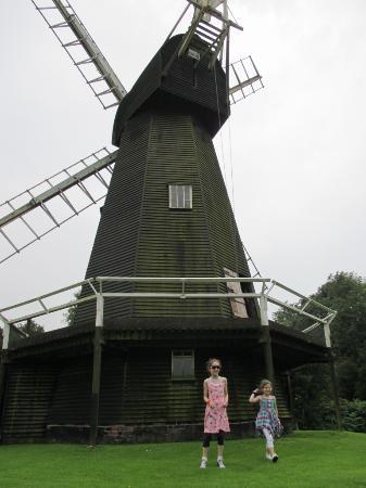 Stelling Minnis Windmill and Museum